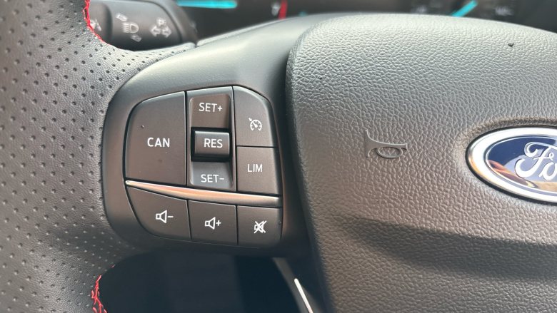 Ford Focus 1.0 EcoBoost Hybrid mHEV 155 ST-Line 5dr Auto Petrol Hatchback